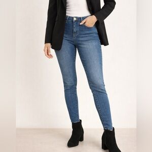 Royalty For Me Contour Collection Skinny Jeans Size 8 Stretch Denim